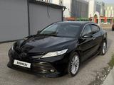Toyota Camry 2019 года за 12 000 000 тг. в Шымкент – фото 2