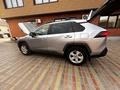 Toyota RAV4 2020 годаүшін12 400 000 тг. в Атырау – фото 10