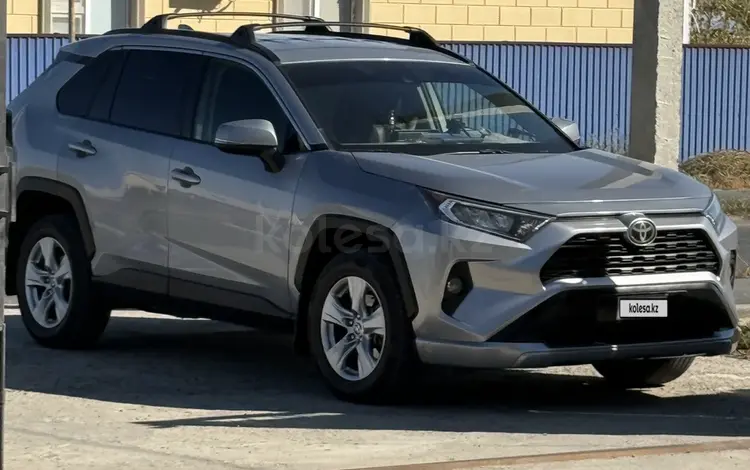 Toyota RAV4 2020 годаүшін12 400 000 тг. в Атырау