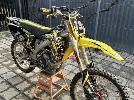 Suzuki  RM-Z 450 2015 года за 2 900 000 тг. в Алматы – фото 7