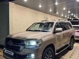 Toyota Land Cruiser 2007 года за 17 500 000 тг. в Астана