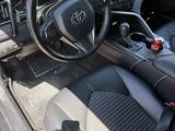 Toyota Camry 2021 годаүшін7 800 000 тг. в Актау – фото 5