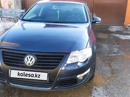 Volkswagen Passat 2008 года за 3 300 000 тг. в Астана – фото 3