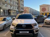 Toyota Hilux 2024 годаүшін23 000 000 тг. в Актау