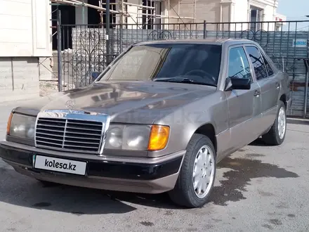 Mercedes-Benz E 230 1989 года за 900 000 тг. в Шымкент – фото 3