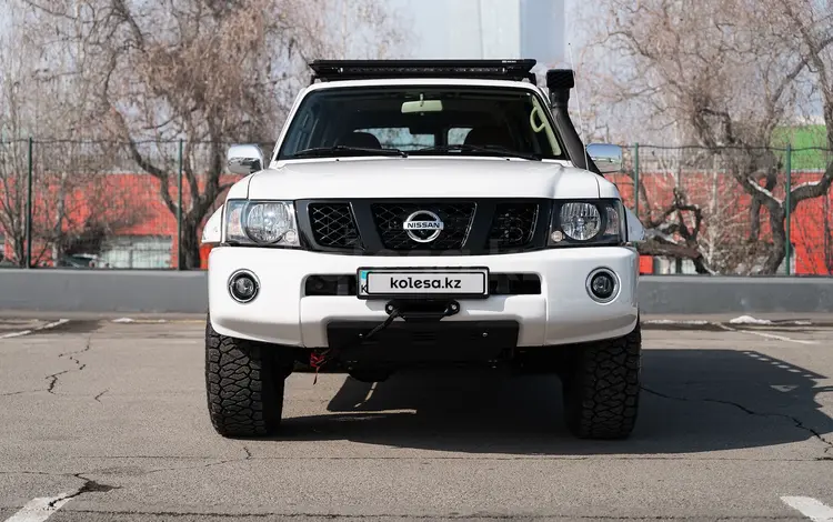 Nissan Patrol 2022 года за 52 384 600 тг. в Алматы