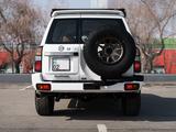 Nissan Patrol 2022 года за 52 384 600 тг. в Алматы – фото 5