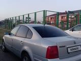 Volkswagen Passat 1998 годаүшін1 800 000 тг. в Петропавловск – фото 2