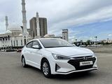 Hyundai Elantra 2020 года за 7 700 000 тг. в Астана – фото 2