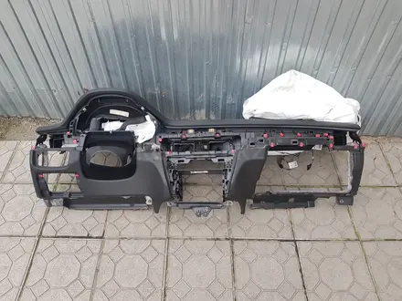 Торпеда для BMW X5 f15 за 220 000 тг. в Алматы