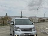 Toyota Vellfire 2009 года за 6 300 000 тг. в Актау – фото 2