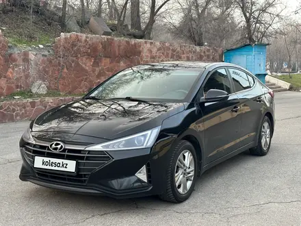 Hyundai Elantra 2019 года за 8 200 000 тг. в Шымкент – фото 5