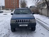 Jeep Grand Cherokee 1995 года за 3 000 000 тг. в Семей – фото 2