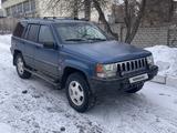 Jeep Grand Cherokee 1995 годаүшін3 000 000 тг. в Семей