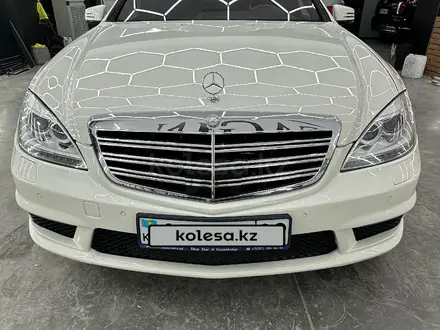 Mercedes-Benz S 500 2008 года за 11 600 000 тг. в Алматы – фото 13