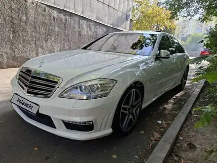 Mercedes-Benz S 500 2008 года за 11 600 000 тг. в Алматы – фото 36