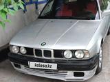 BMW 520 1989 года за 700 000 тг. в Алматы