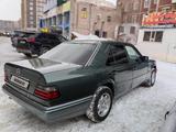 Mercedes-Benz E 280 1994 годаfor5 000 000 тг. в Караганда – фото 2