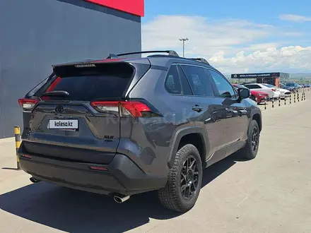 Toyota RAV4 2021 года за 9 600 000 тг. в Алматы – фото 4