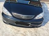 Toyota Camry 2004 годаүшін5 500 000 тг. в Усть-Каменогорск – фото 2