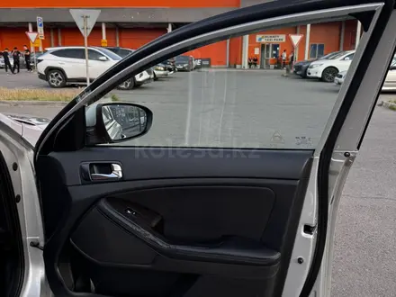 Kia K5 2014 года за 6 500 000 тг. в Алматы – фото 10