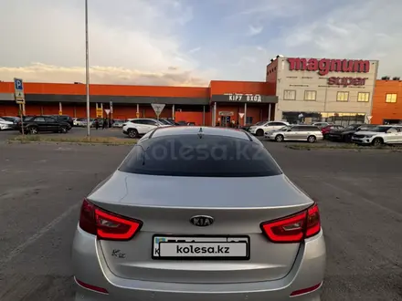 Kia K5 2014 года за 6 500 000 тг. в Алматы – фото 4