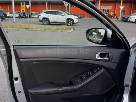 Kia K5 2014 года за 6 500 000 тг. в Алматы – фото 9