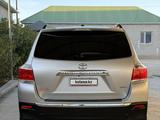 Toyota Highlander 2013 года за 10 500 000 тг. в Актау – фото 3