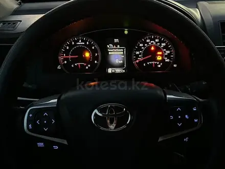 Toyota Camry 2015 года за 9 200 000 тг. в Жанаозен