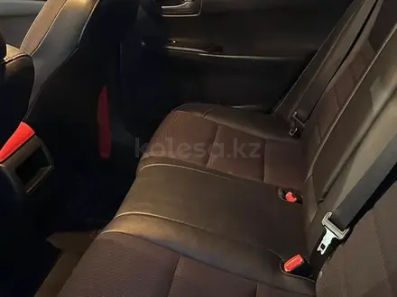 Toyota Camry 2015 года за 9 200 000 тг. в Жанаозен – фото 7