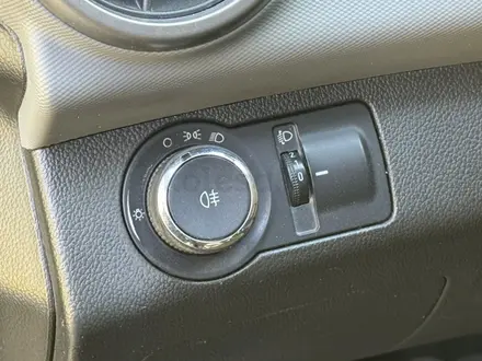 Chevrolet Aveo 2015 года за 3 800 000 тг. в Семей – фото 19