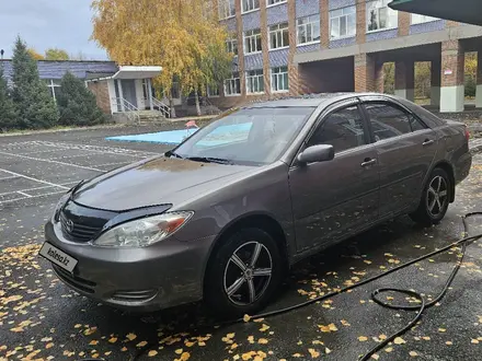 Toyota Camry 2004 года за 5 500 000 тг. в Усть-Каменогорск – фото 7