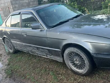 BMW 520 1989 года за 850 000 тг. в Астана – фото 3