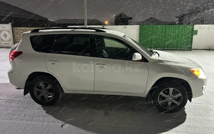 Toyota RAV4 2009 года за 6 500 000 тг. в Актау