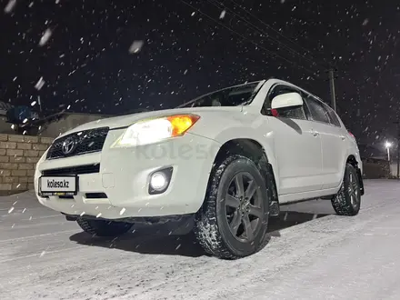 Toyota RAV4 2009 года за 6 500 000 тг. в Актау – фото 2