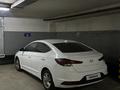 Hyundai Elantra 2019 года за 7 400 000 тг. в Астана