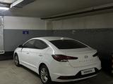 Hyundai Elantra 2019 годаүшін7 400 000 тг. в Астана