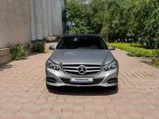 Mercedes-Benz E 400