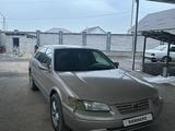 Toyota Camry 1998 года за 2 000 000 тг. в Алматы – фото 2