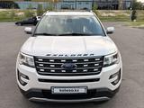 Ford Explorer 2017 года за 12 500 000 тг. в Тараз – фото 2