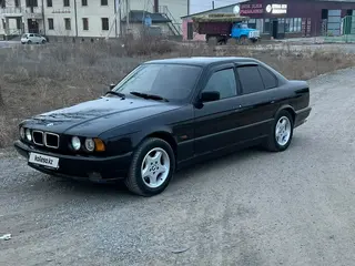 BMW 525
