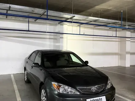 Toyota Camry 2003 года за 4 000 000 тг. в Астана – фото 2