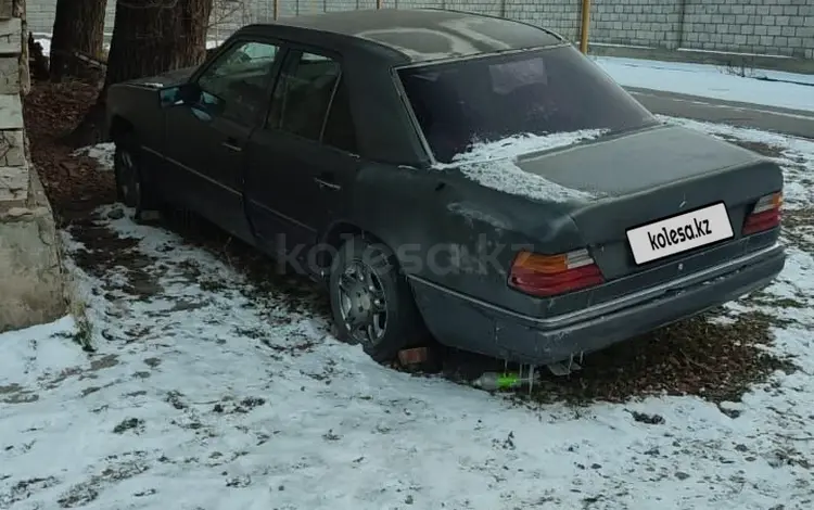 Mercedes-Benz E 260 1990 годаүшін400 000 тг. в Кордай