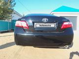 Toyota Camry 2011 года за 6 600 000 тг. в Актобе – фото 3