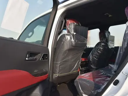 Toyota Land Cruiser GR Sport 2025 года за 64 000 000 тг. в Семей – фото 20