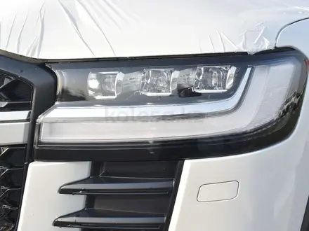Toyota Land Cruiser GR Sport 2025 года за 64 000 000 тг. в Семей – фото 5