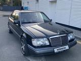 Mercedes-Benz E 320 1995 года за 2 400 000 тг. в Алматы