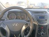 Hyundai Elantra 2014 года за 7 000 000 тг. в Актобе – фото 4