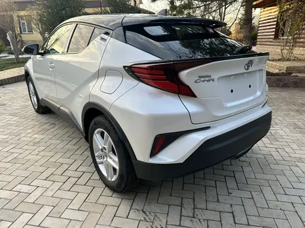 Toyota C-HR 2022 года за 13 700 000 тг. в Уральск – фото 7