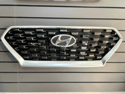 Решетка радиатора на Hyundai Creta 20-23гүшін85 000 тг. в Алматы
